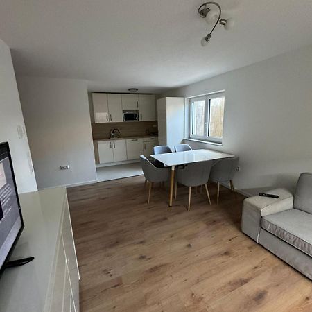 Neues Apartment Ehingen إيهنغن المظهر الخارجي الصورة